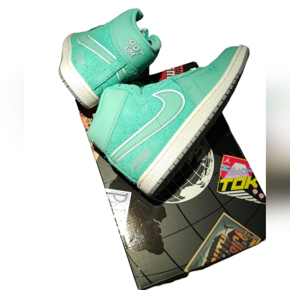 NIKE CORPORATE X JORDAN AIR SHIP GOT EM SNEAKERS LIGHT MENTA Sz 6 M - Picture 4 of 16